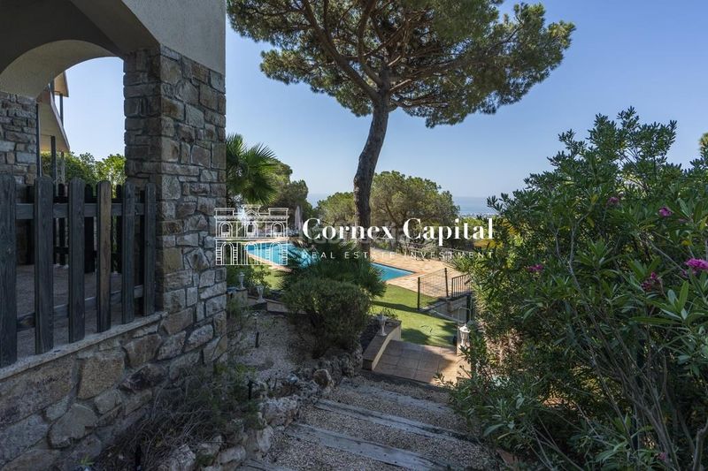 Foto bfcd2f8f-d8c5-4363-9520-509023aa7ced. Casa en Cabrils