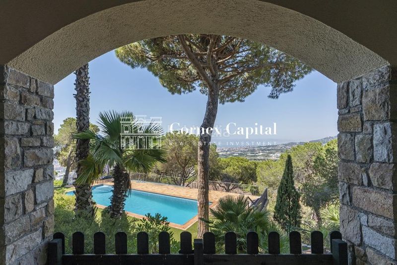 Foto f4958653-181e-4a0f-b9ab-b83e5cff65d8. Casa en Cabrils