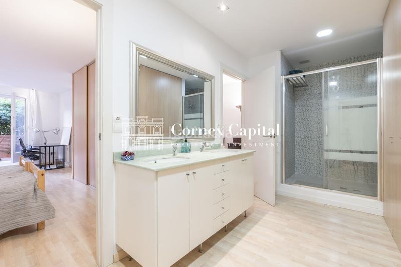 Foto 27b93662-591b-4b21-9c86-73bd17ddbbf3. Planta baixa a Sarrià Barcelona