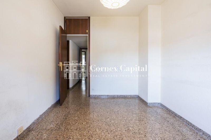 Foto 90ada565-67ac-4eb9-9f15-6133f49c2ff0. Piso en La Nova Esquerra de l´Eixample Barcelona