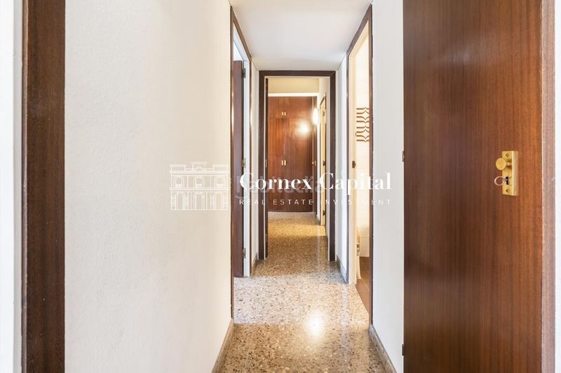 Foto 97eae425-d074-4fc9-a60d-d5d5779a97f0. Piso en La Nova Esquerra de l´Eixample Barcelona