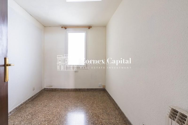 Foto fe093e9b-af66-4a5e-9183-8bcc7e623fb0. Piso en La Nova Esquerra de l´Eixample Barcelona