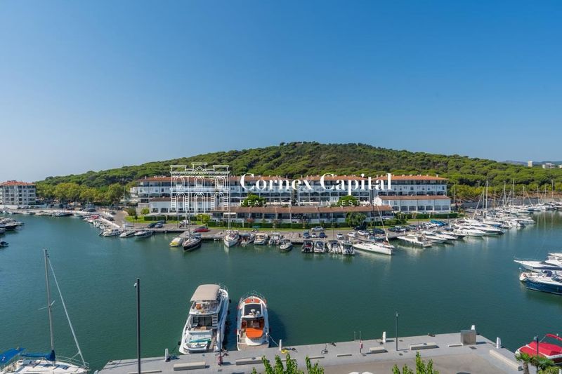 Foto eafe9d25-a708-4e74-83ee-a787b97bd317. Pis amb calefacció aparcament piscina a Port d´Aro Platja d´Aro
