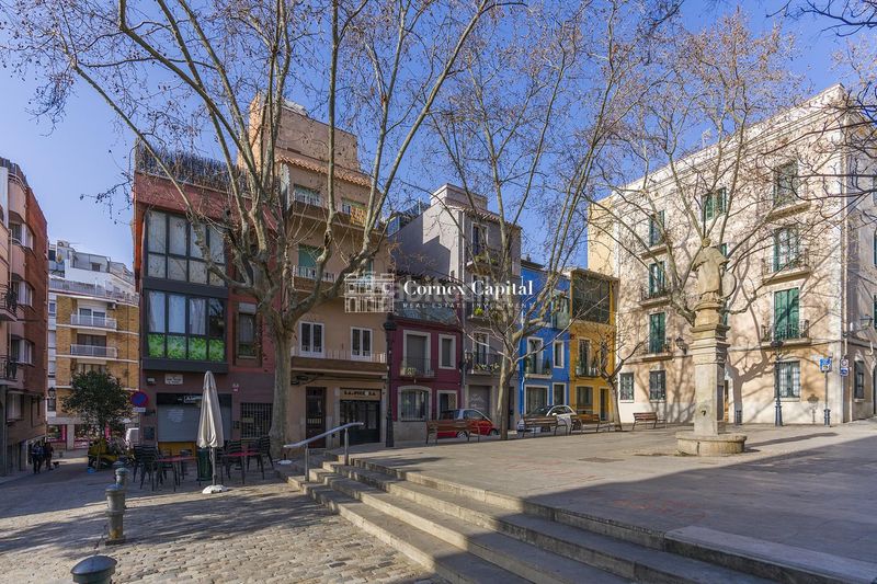Foto a31234da-101e-4272-9b39-1ed71fca23aa. Pis amb calefacció aparcament piscina a Sarrià Barcelona
