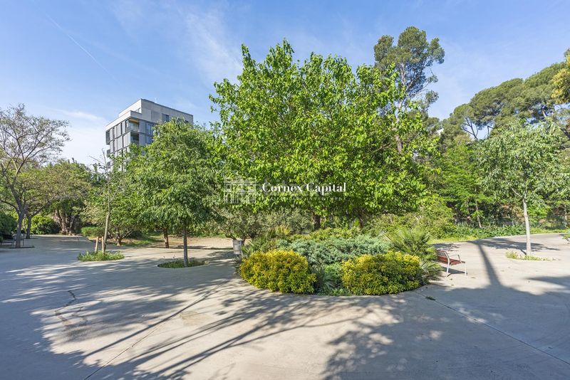 Foto e5de47c6-9613-4626-ab61-b8f37d6394aa. Pis amb calefacció aparcament piscina a Sarrià Barcelona