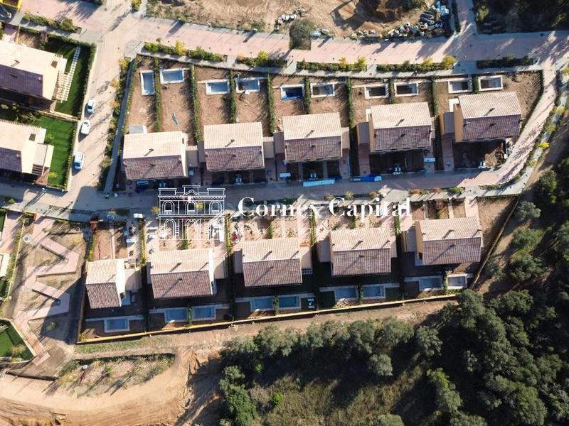 Foto d3fc5c84-b01d-4fd0-9b6d-cf06a76308a3. Promoción TURÓ DE REGENCÓS en Regencós. Edificio viviendas de obra nueva