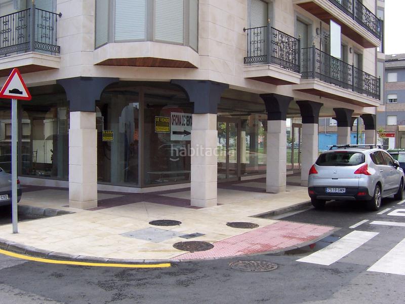 Foto 34da32e8-7897-4c6b-8e4f-53ea0aee0b86. Local commercial dans calle quintana 5 dans Suances