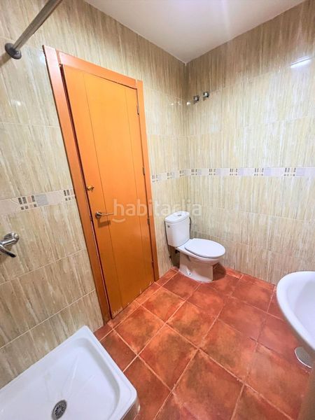 Foto a2a1b7bd-4b34-4f4d-92a0-56a80693365b. Casa amb aparcament a Burguillos