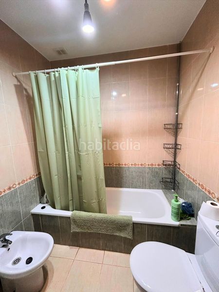 Foto d3df2d80-106c-4391-8f08-68af9789bee2. Casa a Burguillos