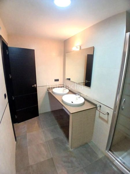 Foto 185beb17-593d-4ec3-a633-52feda6b6a60. Àtic amb aparcament piscina a Guillena pueblo Guillena