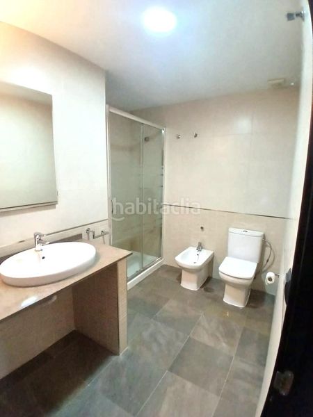 Foto 881cd7bf-6fa1-47af-883e-be07f2a79473. Àtic amb aparcament piscina a Guillena pueblo Guillena