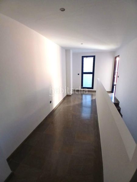 Foto c79bb892-ac5e-49e1-a5f4-06fd97570b9a. Àtic amb aparcament piscina a Guillena pueblo Guillena