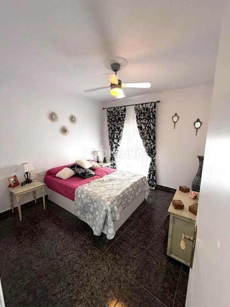 Foto 64fc0a09-0ce4-4d51-bd6c-381507c673f6. Casa a Burguillos
