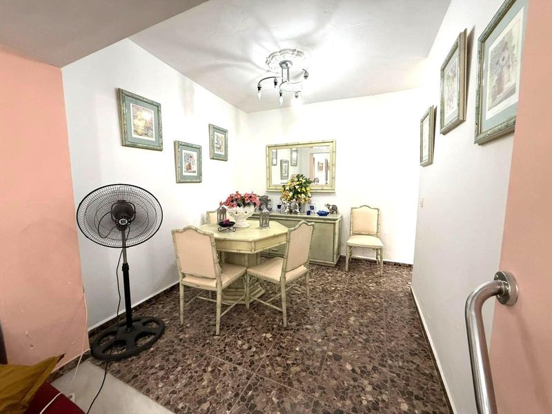 Foto 8c66d2e4-a001-4804-b21c-91e5ffca88f1. Casa a Burguillos
