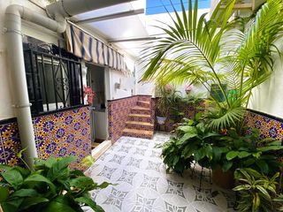 Casa a San Juan del Puerto. En el centro de san juan del puerto