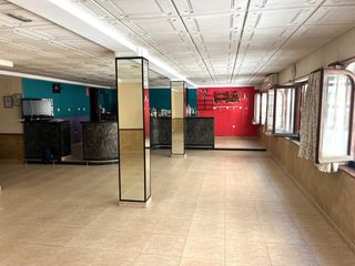 Local Comercial a La Orden. Local comercial en huelva  160 m2, salida a dos calles, insonori