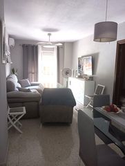 Pis a San Juan del Puerto. Piso en san juan del puerto  amplio, con 3 dormitorios, 2 baños,