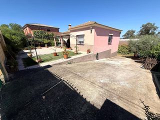 Xalet a Castilblanco de los Arroyos. Magnifico chalet de 610 m2  en castilblanco de los arroyos