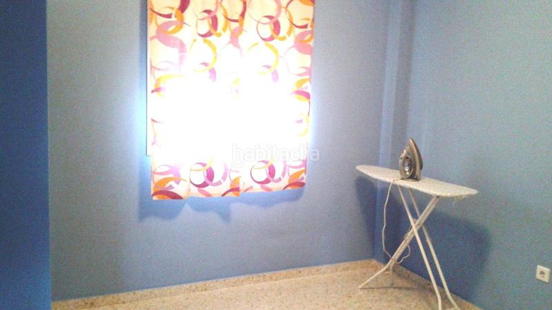 Foto 40d7bdb6-0773-451b-8d75-7e379df9f661. Casa in Torre de la Reina Guillena