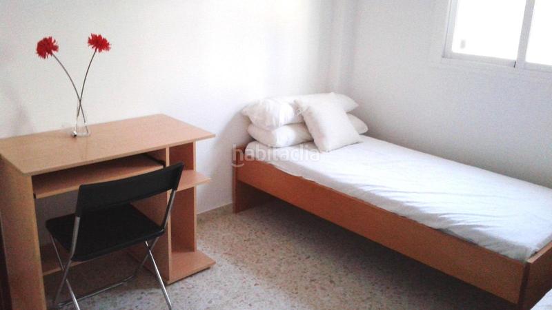 Foto b7c4f5e4-ec8c-47c2-9b8f-5488ec45d8cd. Casa in Torre de la Reina Guillena