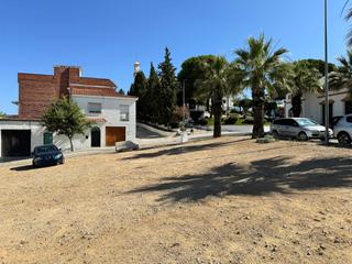 Terreny residencial a Burguillos. 4 solares en la localidad de burguillos, sevilla.