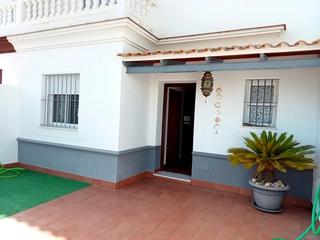 Casa a Villaverde del Río. Vivienda en la localidad de villaverde del río, sevilla.