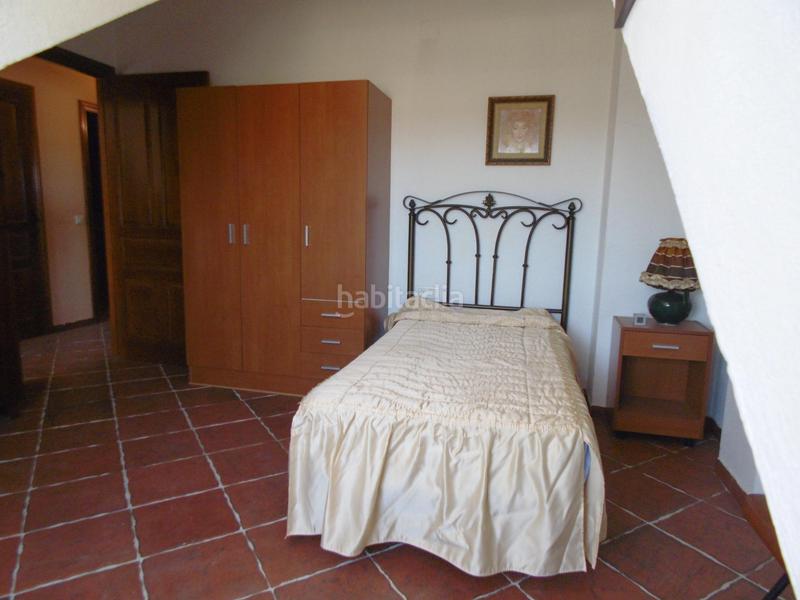 Foto 0dcee977-fc9b-40c3-96b1-c225a420493c. Chalet casa en la romeria de san isidro, en Gibraleón