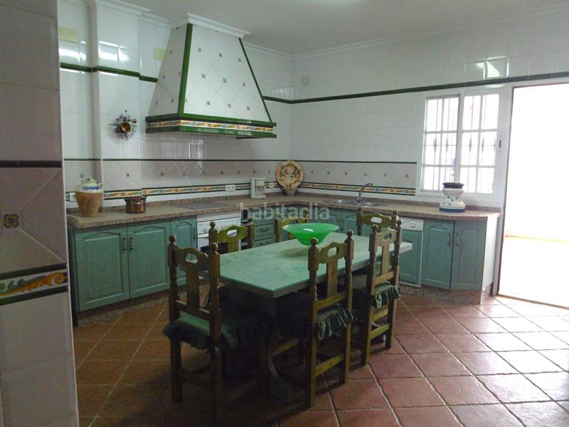 Foto bbb6bbd0-3206-4e7a-85a5-a1d5d0b86c2a. Chalet casa en la romeria de san isidro, en Gibraleón