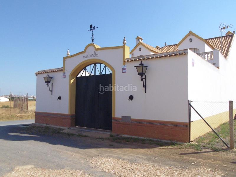 Foto fc4164c8-a84f-4c9f-90bc-e0d6abe602f7. Chalet casa en la romeria de san isidro, en Gibraleón