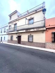 Casa a Guillena pueblo. Oportunidad de vivienda en guillena, sevilla.