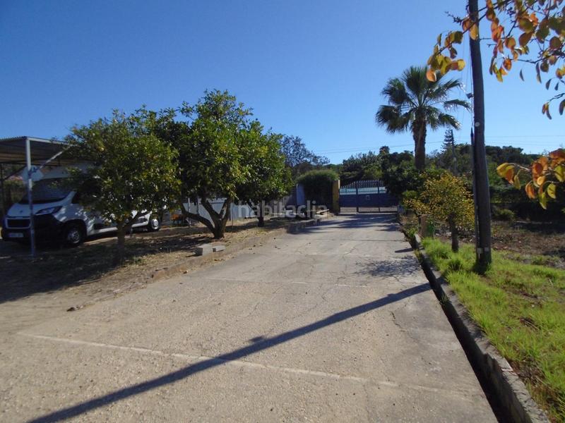 Foto a90014ee-1dc3-424d-beca-93fd414916b0. Casa con piscina in Núcleo Urbano Aljaraque