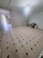 Casa in Alcalá del Río. Casa de dos plantas para reformar en la localidad de alcalá del