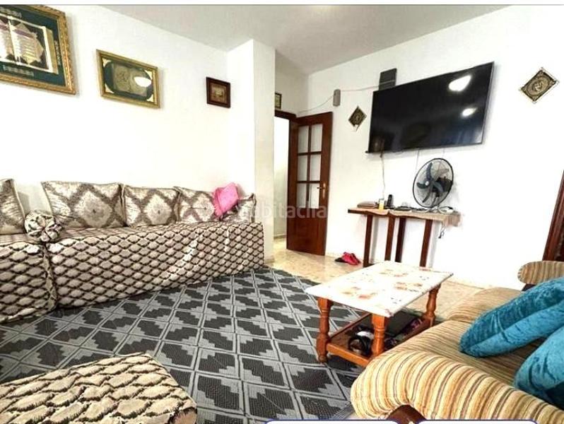 Foto e70db783-db32-40a8-95dc-b9dd5ec1d79a. Piso tu nuevo hogar te espera ! en Alcalá del Río