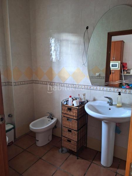 Foto 20d3db3d-0e8e-4360-8f86-326bb79c3b7e. Casa descrubre tu nuevo hogar en castiblanco de los arroyos! en Castilblanco de los Arroyos