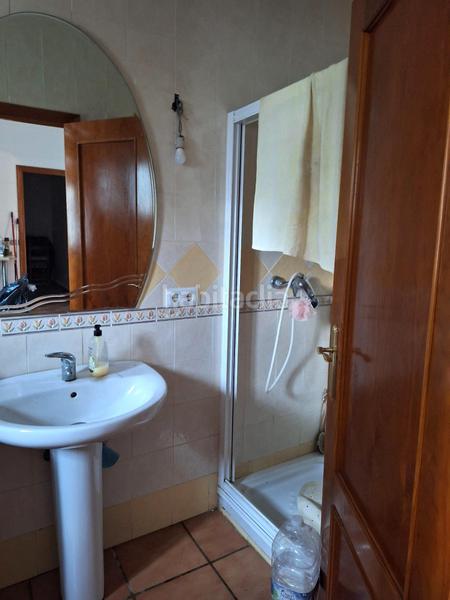Foto 514f7a66-fdec-4d3b-91e3-e55bd362dfd3. Casa descrubre tu nuevo hogar en castiblanco de los arroyos! en Castilblanco de los Arroyos