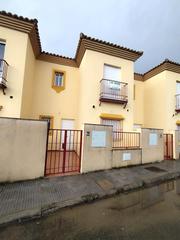 Maison à Burguillos. Vivienda de obra nueva en la localidad de burguillos, sevilla.