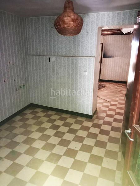 Foto 80db3592-8b16-42b1-b7a6-0218b7489dc3. Casa  para reforma integral en casco historico alcala del rio. en Alcalá del Río