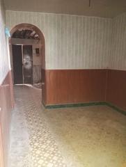 Casa en Alcalá del Río. Casa para reforma integral en casco historico alcala del rio.