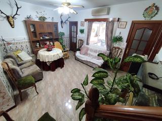 Casa a Ronquillo (El). Gran oportunidad! casa de 8 habitaciones en venta en el ronquill