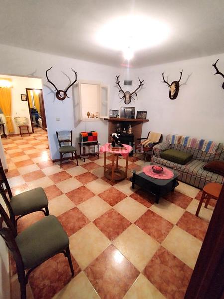 Foto a38a87f5-1c59-4358-a3f5-dcaaec9bdad6. Casa gran oportunidad! casa de 8 habitaciones en venta en el ronquillo sevilla en Ronquillo (El)