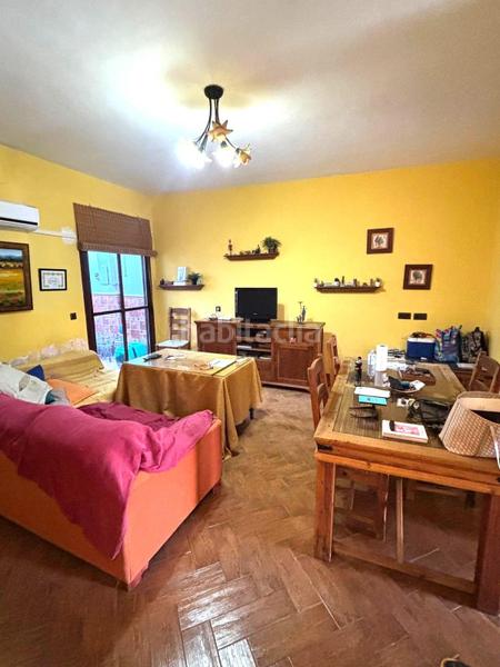 Foto 0c58f84c-3e96-4d8e-b40f-31c525fed7e3. Casa con parcheggio in Guillena pueblo Guillena