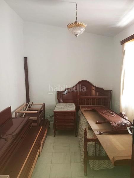 Foto 556524bc-bee1-4fc3-b814-cc9b8cd987b1. Casa encantadora vivienda con gran terreno en el centro en Alcalá del Río