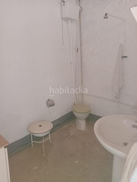 Foto 5722d1a4-c73d-4a8d-a8ee-c6fd2d606300. Casa encantadora vivienda con gran terreno en el centro en Alcalá del Río