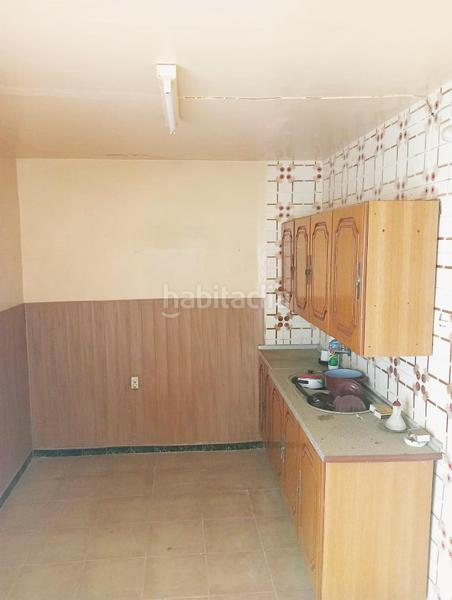 Foto a107c0c2-2aa5-4a12-9142-24a4f6e30e9d. Casa encantadora vivienda con gran terreno en el centro en Alcalá del Río