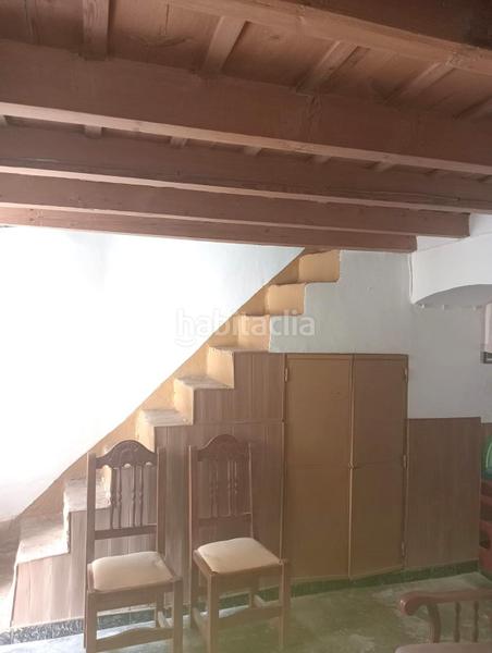 Foto b9a40449-ec43-45c7-bc19-e71920d43c25. Casa encantadora vivienda con gran terreno en el centro en Alcalá del Río