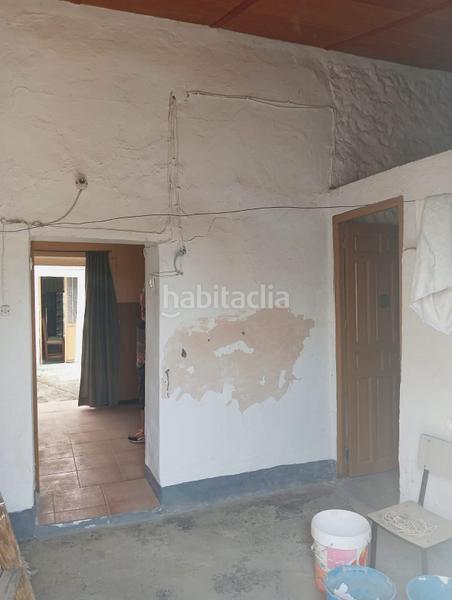 Foto d62877d4-babf-49a8-9136-3546a6a74422. Casa encantadora vivienda con gran terreno en el centro en Alcalá del Río
