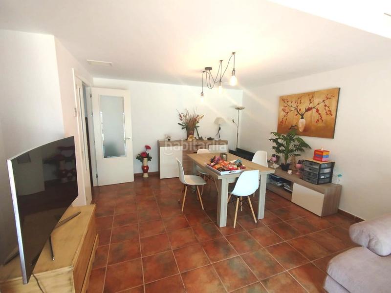 Foto 5523f78a-cd9c-4c1c-a877-88ac3dfaab66. Casa tu hogar ideal te espera en Las Pajanosas! en Guillena