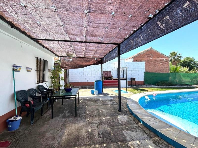 Foto 12ac1cf2-9577-4d65-b2ab-f502cb435bac. Chalet tu nuevo hogar te espera en Villaverde del Río