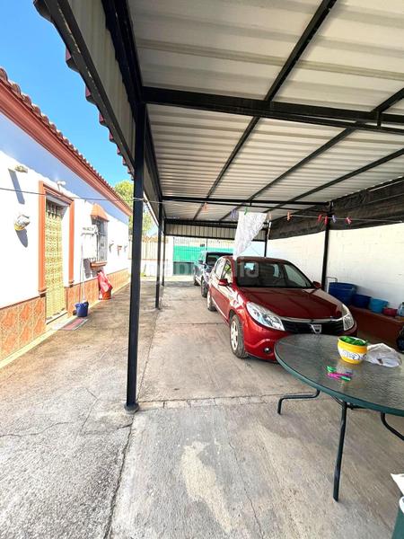 Foto 5cd3f575-4769-4a97-a6c3-7314a50f8c5f. Chalet tu nuevo hogar te espera en Villaverde del Río
