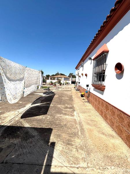 Foto 97831600-2ced-44cd-9e20-2b2d77867cd2. Chalet tu nuevo hogar te espera en Villaverde del Río